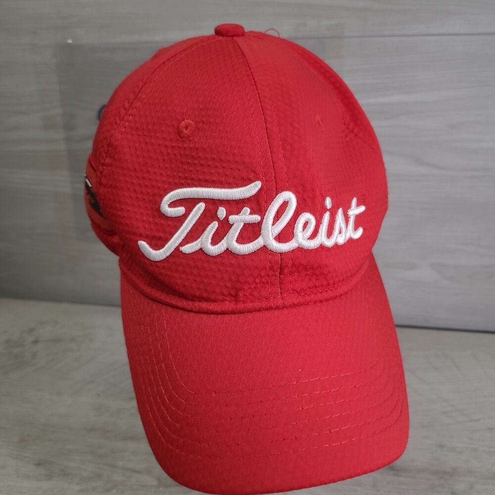 Titleist Red Breathable Adjustable Embroidered Golf Hat Cap Preowned Used